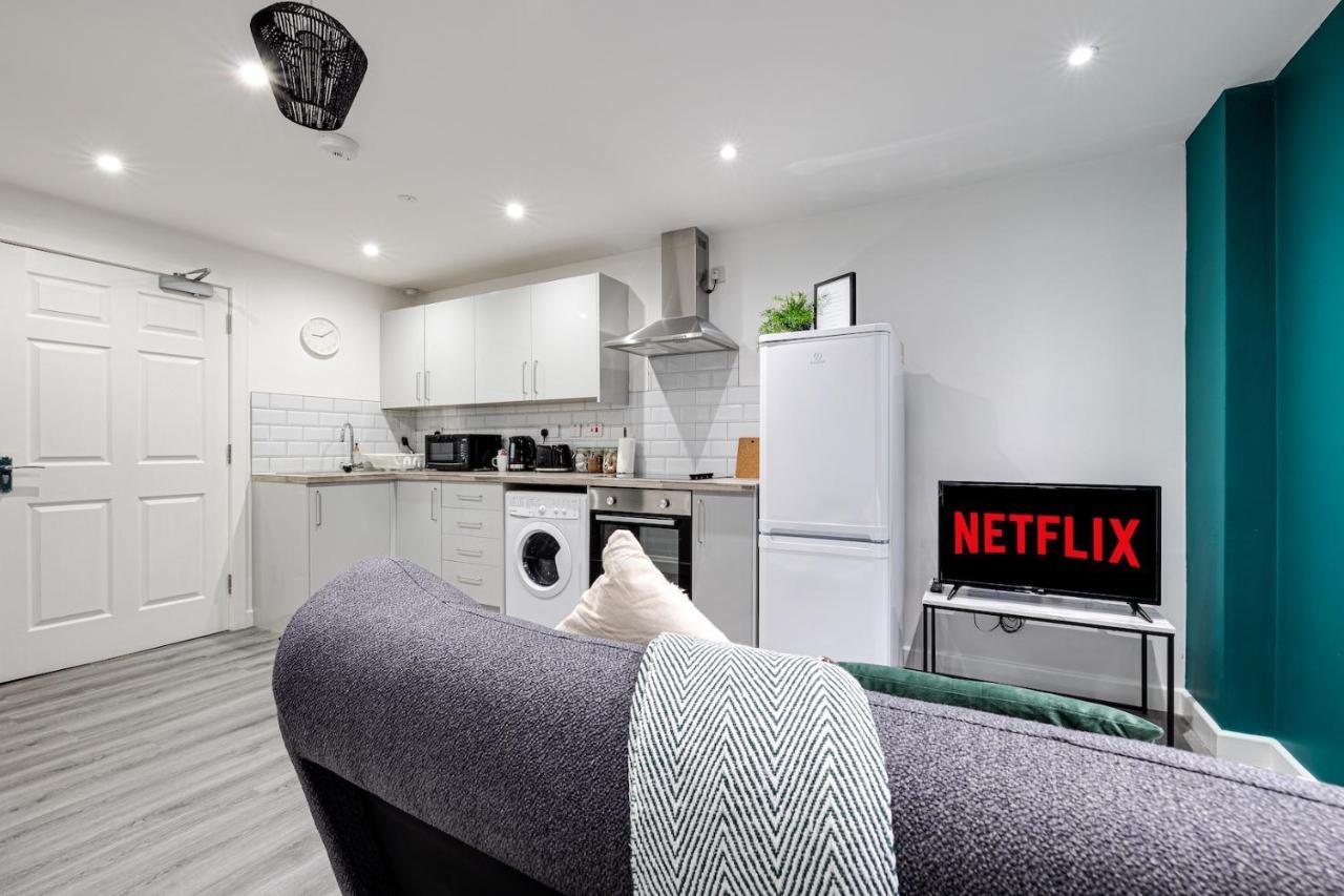Cosy Modern Apt In Heart Of Stockport - Sleeps 4 아파트 외부 사진